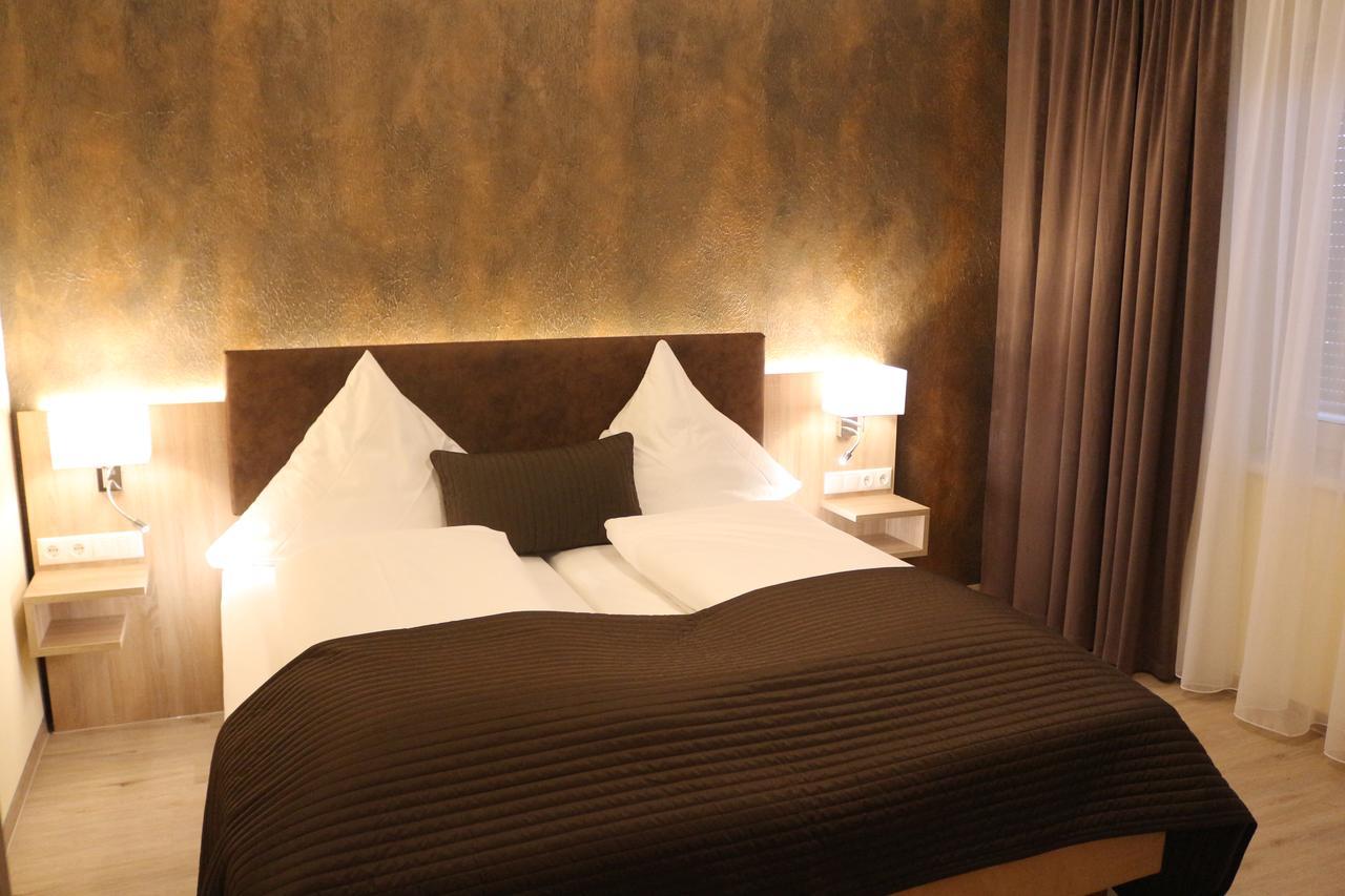 Hotel Baldus เดลเมนฮอร์สท์ ภายนอก รูปภาพ